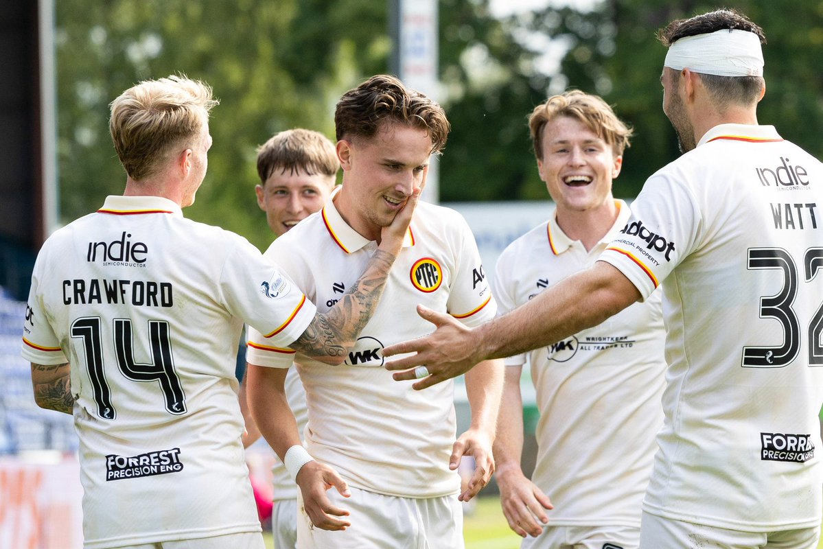jamescairney_'s tweet image. ⚽️ Life after Graham
🕺 Livin’ la vie Lets’osa
✍️ Considered signings
🗣️ Fans finding their voice
👀 Big boys fallible
🆕 What we learned from the League Cup group stage | @VillanoXIV
thethistle1876.substack.com/p/what-we-lear…