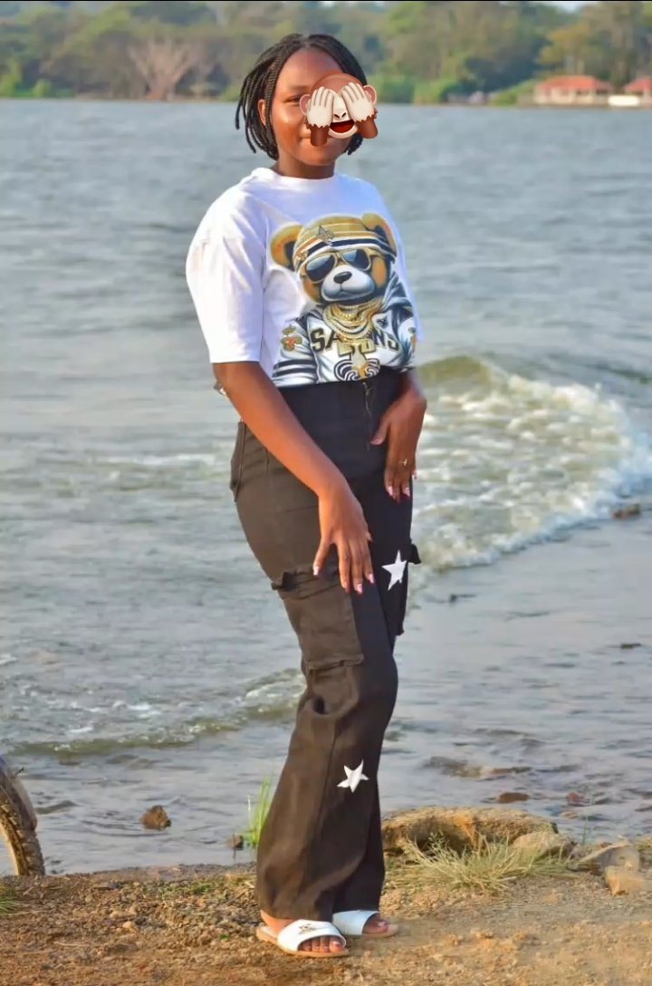 brendah_042's tweet image. Guess who&apos;s back to Kisumu🥰🥰