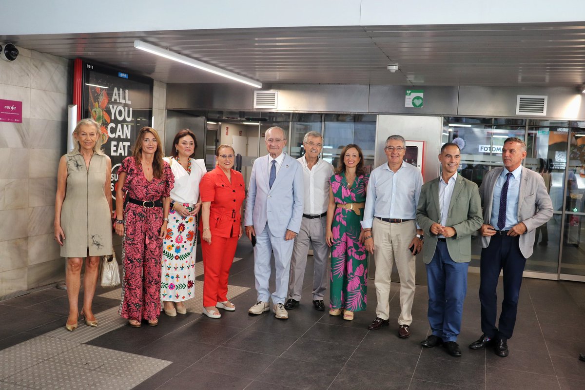 PP Málaga (@ppmalaga) on Twitter photo Los alcaldes de Málaga y la Costa del Sol reclaman al Gobierno que no pasen otros 50 años sin que el tren llegue a Marbella, Estepona y Algeciras y mejoras urgentes en el Cercanías: “De este tren no nos vamos a bajar”
<a href="/Navarro_PP/">Patricia Navarro</a>
ppmalaga.es/los-alcaldes-d… Los alcaldes de Málaga y la Costa del Sol reclaman al Gobierno que no pasen otros 50 años sin que el tren llegue a Marbella, Estepona y Algeciras y mejoras urgentes en el Cercanías: “De este tren no nos vamos a bajar”
<a href="/Navarro_PP/">Patricia Navarro</a>
ppmalaga.es/los-alcaldes-d…