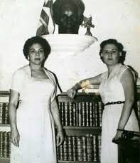 SuselyMorfaG's tweet image. Hoy rendimos un sentido homenaje a dos heroínas de la Revolución Cubana: Melba Hernández, en el 104 aniversario de su natalicio,y Haydée Santamaría, a 45 años de su partida física.Ambas, asaltantes al Cuartel Moncada, consagraron sus vidas a la defensa de la Patria.