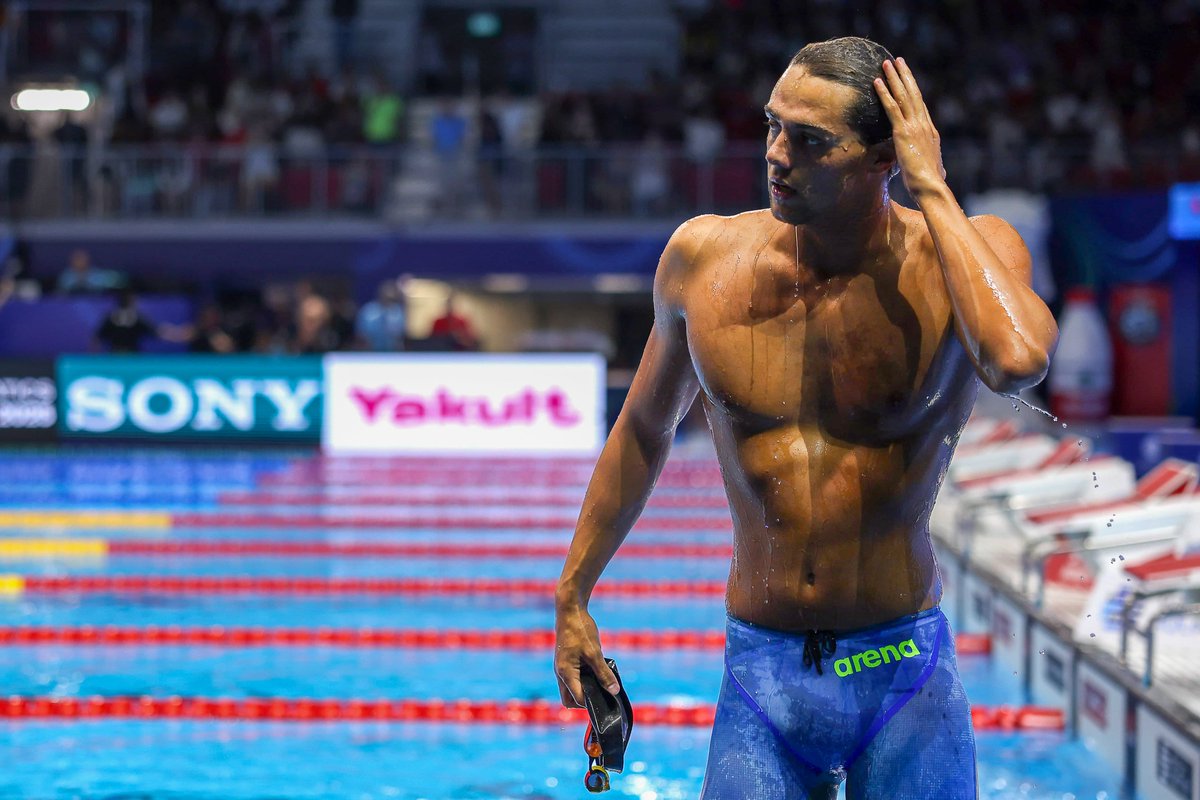ItaliaTeam_it's tweet image. THOMAAAAAAAAAAS 🔥
Poco dopo la medaglia di Martinenghi, ne arriva una da Ceccon!
🥉 È bronzo mondiale nei 50 farfalla…
Con il nuovo record italiano! 🇮🇹
Che clima a Singaporeeeeeeee 🙌
#ItaliaTeam @FINOfficial_