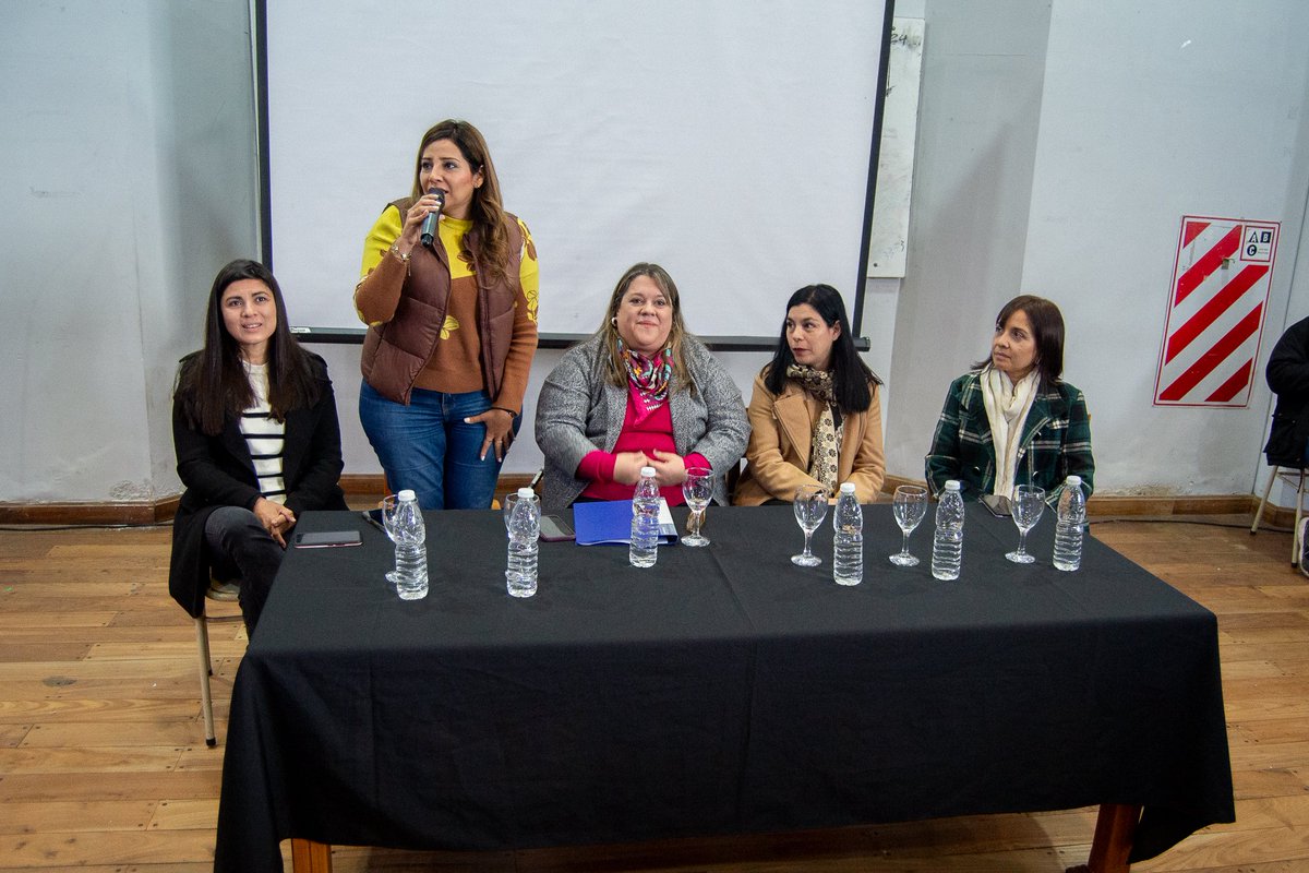 Formarse para acompañar, escuchar y actuar: más de 300 personas ya dijeron sí a esta propuesta gratuita, federal y con apertura latinoamericana que apuesta a transformar realidades desde el territorio.