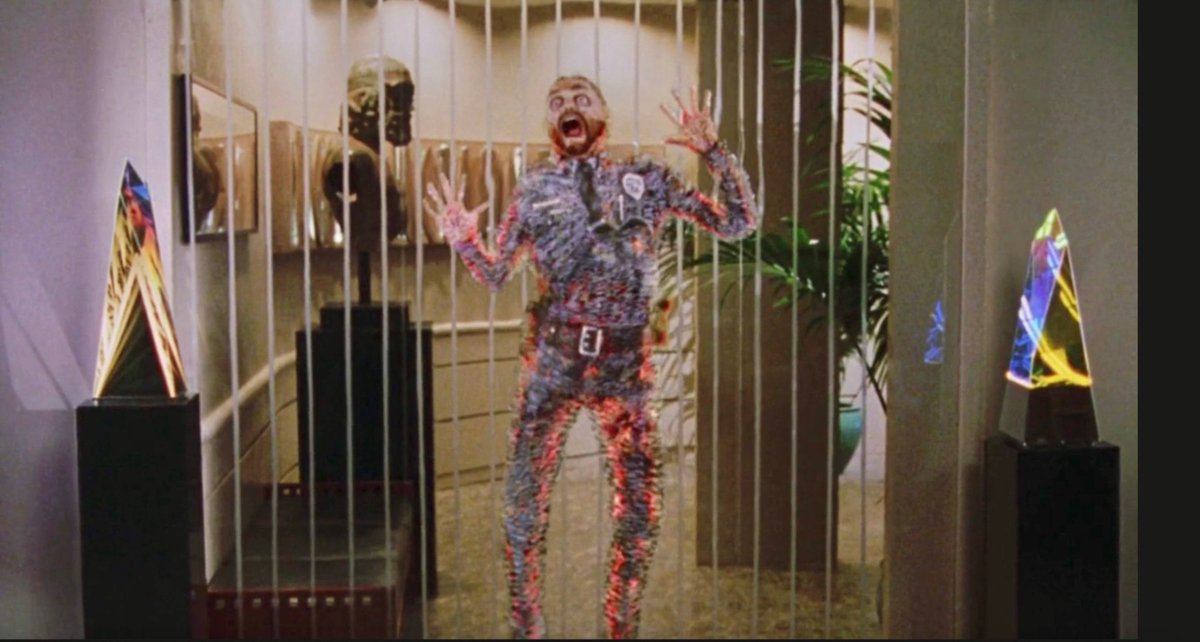 EugWSerra's tweet image. On September 19, 1997, Wishmaster was released! #Wishmaster #TammyLauren #AndrewDivoff #KaneHodder #TonyTodd #RobertEnglund #TedRaimi #RobertKurtzman #ReggieBannister #GeorgeBuckFlower