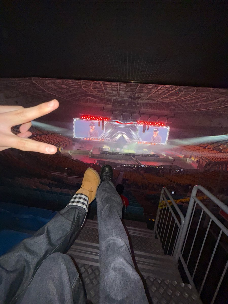 pinforwh's tweet image. 이한이 사진들 속 운학이🥹💕
