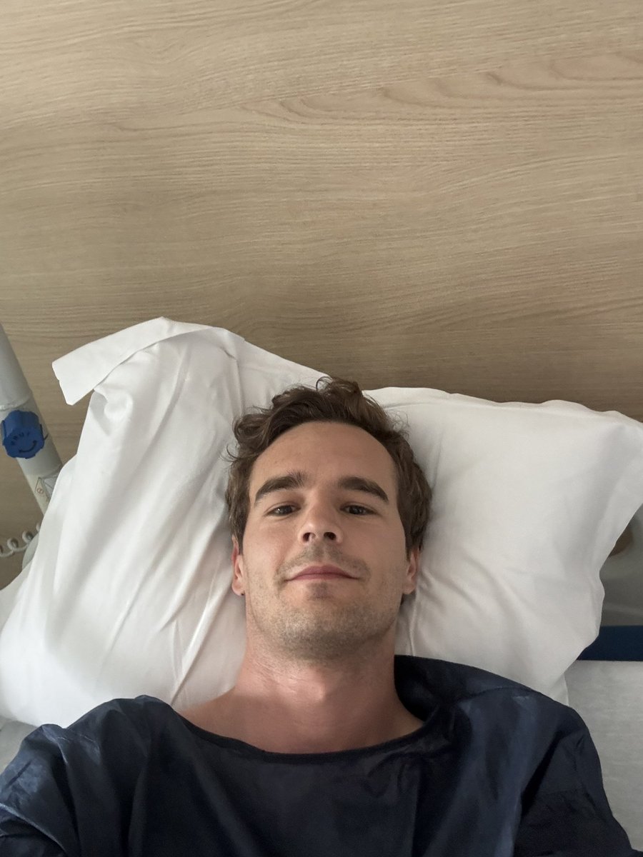 Vertebrae surgery done and succesful. ✅ Recovery has been boosted, feeling better already and should be good to go in a couple of weeks 💪🏻💪🏻