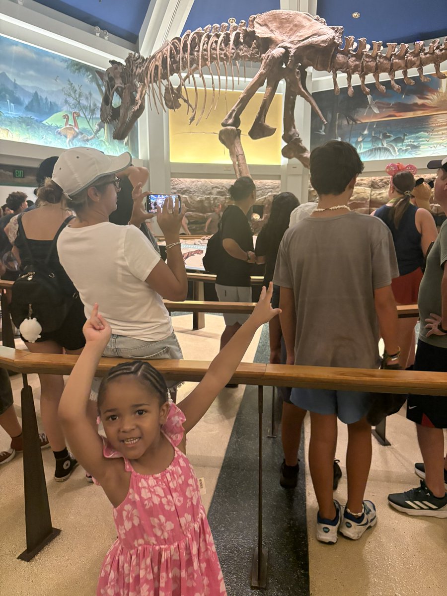 Phenix911's tweet image. Zuri having a ball