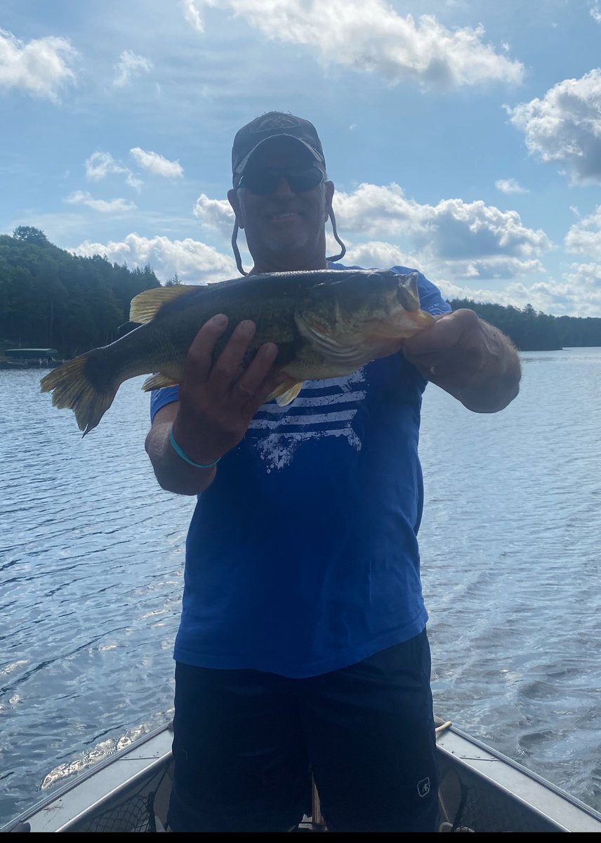 CDeplorable's tweet image. Lots of Smallmouth Bass and several Large mouth Bass. All caught and released to fight another day. We also caught some walleye, lots of panfish a few we fried up. Only one Musky in the family a 42 inch. Weather was great and pontoon cocktail cruises were plentiful.