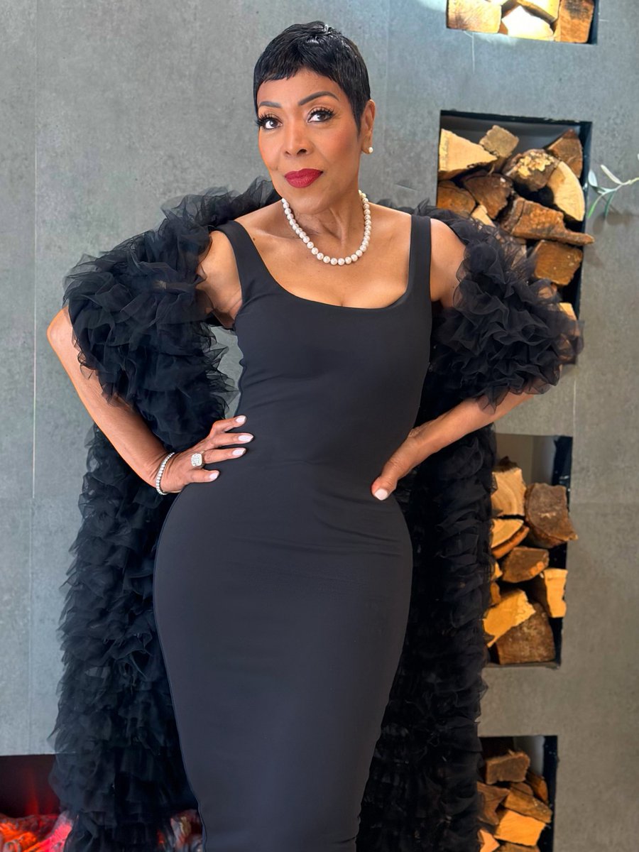 SteveHarveyFM's tweet image. We’re wishing a very happy birthday to the one and only, @mygirlshirley! 🎉