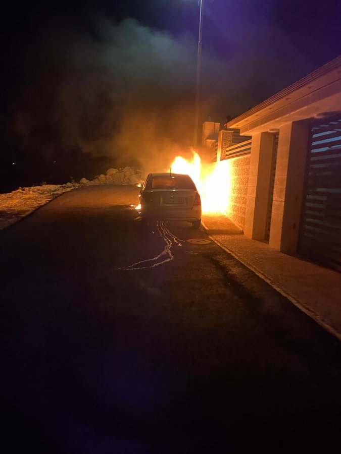 PalestineDays's tweet image. #Photos: Israeli settlers torched two vehicles and spray-painted racist graffiti in the majority Christian-Palestinian village of Taybeh in the occupied West Bank early on Monday morning.
One of the homes belonged to a Christian-Palestinian journalist and the other to a village…
