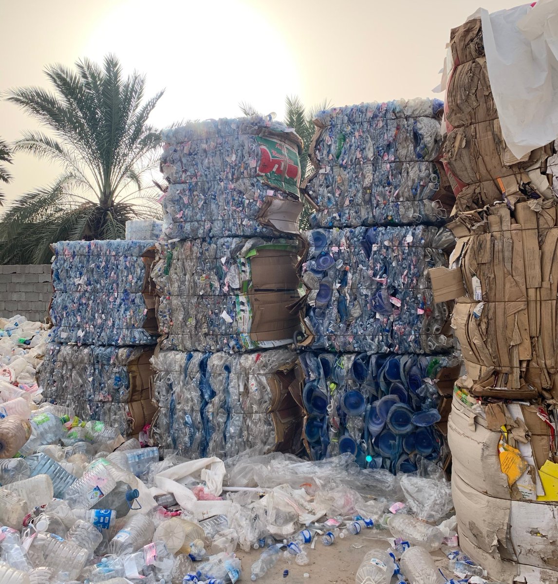 UNDPArabStates's tweet image. Single-use items, including plastic cups, water bottles and food packaging, account for about 89 of the plastic waste at the oceans’ bottom.
This #PlasticFreeJuly, learn how Arab States region are working to beat plastic pollution and save the environment go.undp.org/wiQ