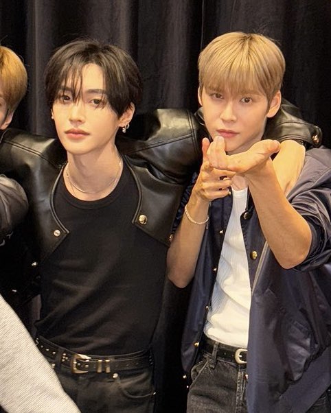 _ses_pwb_'s tweet image. 푸하하 너무 웃겨
