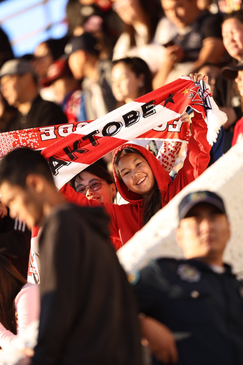 KFF_Team's tweet photo. A historic match for women’s football in Kazakhstan 🇰🇿

On July 27, FC Aktobe faced BIIK-Shymkent in a game that set new records:
📺 First-ever women’s match broadcast live on Qazsport
👥 8,478 spectators
⚽️ Two UWCL teams
🔥 A spectacular show to remember

#KFF | #KFFWomen https://t.co/5SxuBurtVL