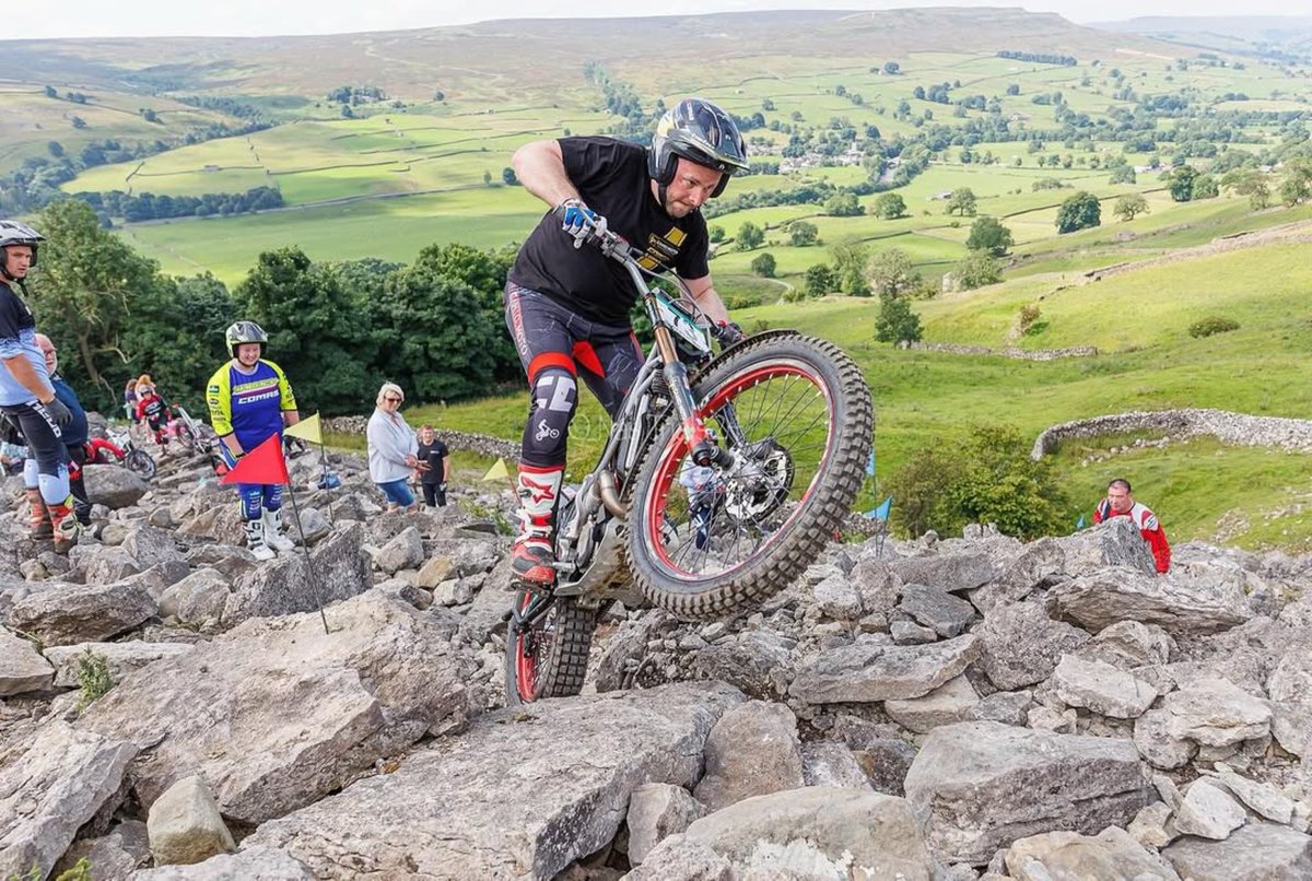 Not only do our dealers sell our bikes they ride and test them too 👊🏻 Camio Moto Richard Timperley putting his Vertigo through its paces 💪🏻