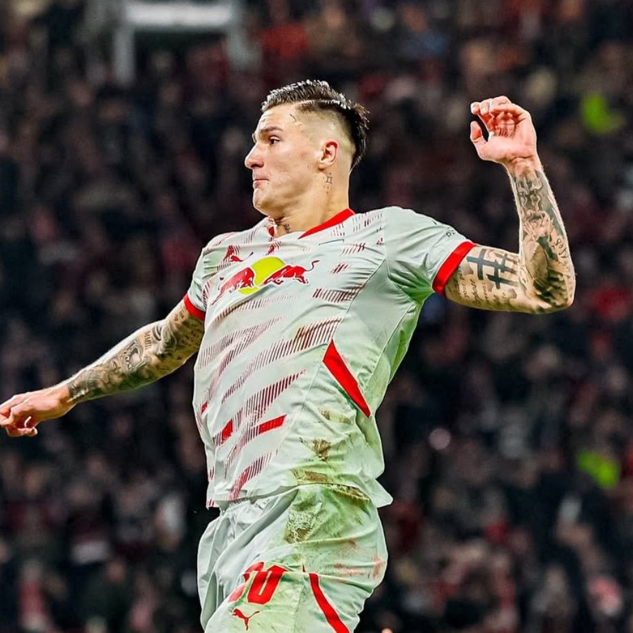 UtdPaper_'s tweet image. 🚨🌕 | 𝐉𝐔𝐒𝐓 𝐈𝐍: #mufc also approached Benjamin Šeško’s camp to ask for deal conditions.

: @FabrizioRomano