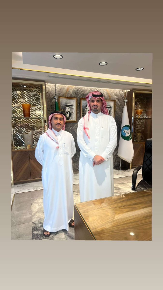 تشرفت اليوم بلقاء سمو امين الرياض الامير الدكتور فيصل بن عياف و اشكر له حسن استقباله و تعاونه هنيئا لنا بهذه الكفائه الي تقود تطور ملحوظ في المنطقه نحو مستقبل مبهر و مزدهر