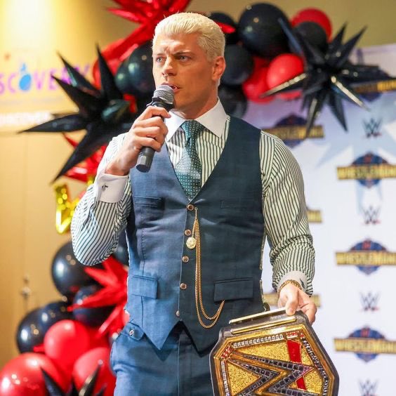 izzminem's tweet image. day 93 of posting until cody rhodes becomes the wwe champion again.