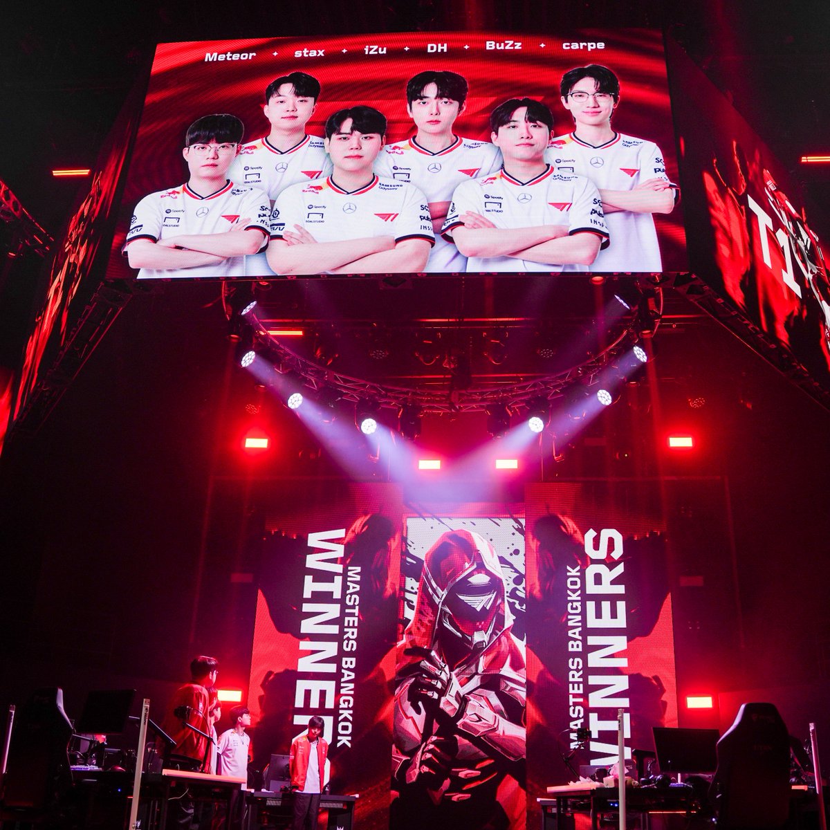 defjsuh's tweet image. 🛑𝟐𝟎𝟐𝟓 𝐓𝟏 𝐕𝐀𝐋𝐎𝐑𝐀𝐍𝐓
ᴺᵉᵛᵉʳ ᴸᵒᵒᵏ ᴮᵃᶜᵏ
| 𝙨𝙩𝙖𝙭 𝙘𝙖𝙧𝙥𝙚 𝙈𝙚𝙩𝙚𝙤𝙧 𝙎𝙮𝙡𝙫𝙖𝙣 𝘽𝙪𝙕𝙯 𝙞𝙕𝙪 𝘿𝙃

𝐓𝟏 𝐬𝐭𝐚𝐱🐻 | 김구택 𝙺𝚒𝚖 𝙶𝚞-𝚝𝚊𝚎𝚔
dc : discord.gg/xC3VPFXrY2
ig : instagram.com/stax__?igsh=MT…
x : x.com/staxvlrt?s=21&amp;amp;…
soop :…