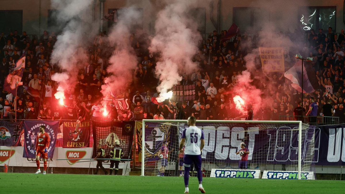 farenet's tweet image. Hungary 🇭🇺

Újpest fans hurled anti-Roma slurs at the president of the Hungarian FA Sándor Csányi during the season&apos;s first match. The FA warned of harsh sanctions for racist chants, including stand closures and matches behind closed doors.
buff.ly/PGPK1Ls