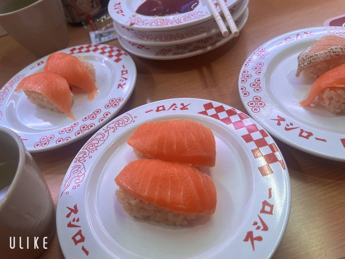 _chomosuke's tweet image. すぅしろぉー(サーモンしか勝たん)