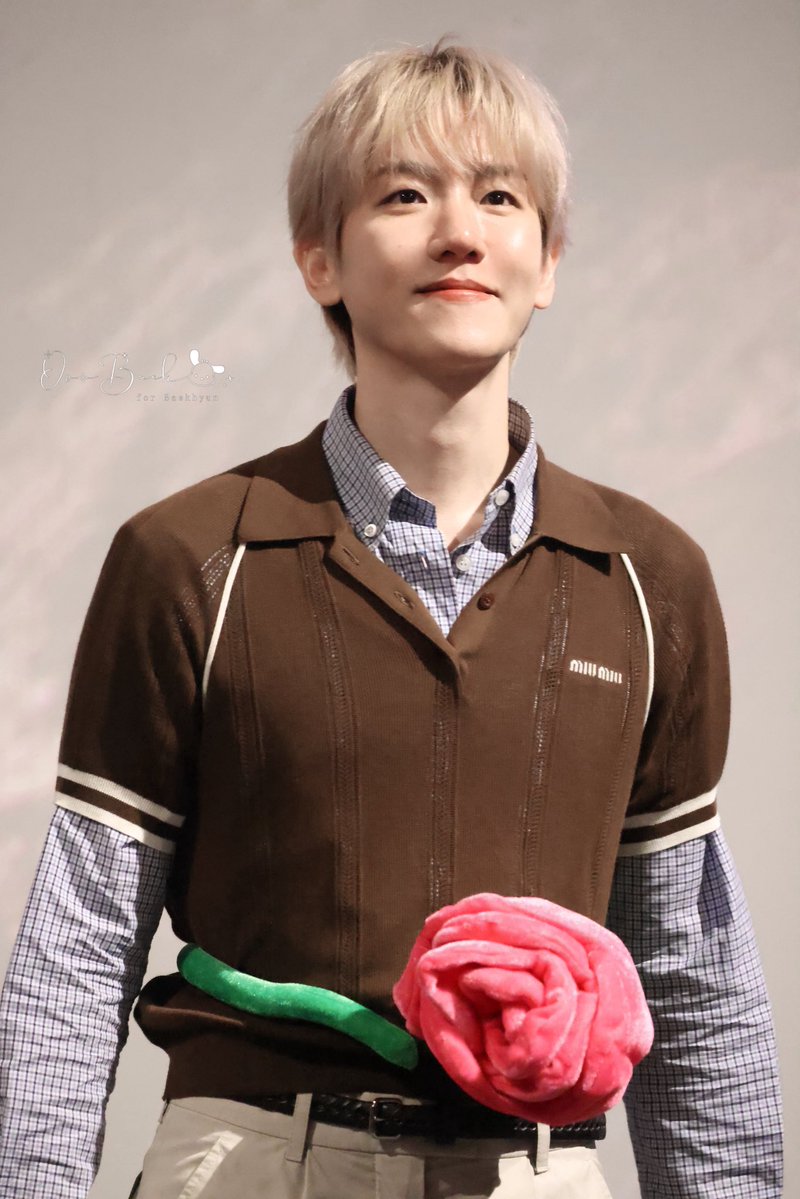 fourbaekpearl's tweet image. THE CHEST 😵‍💫