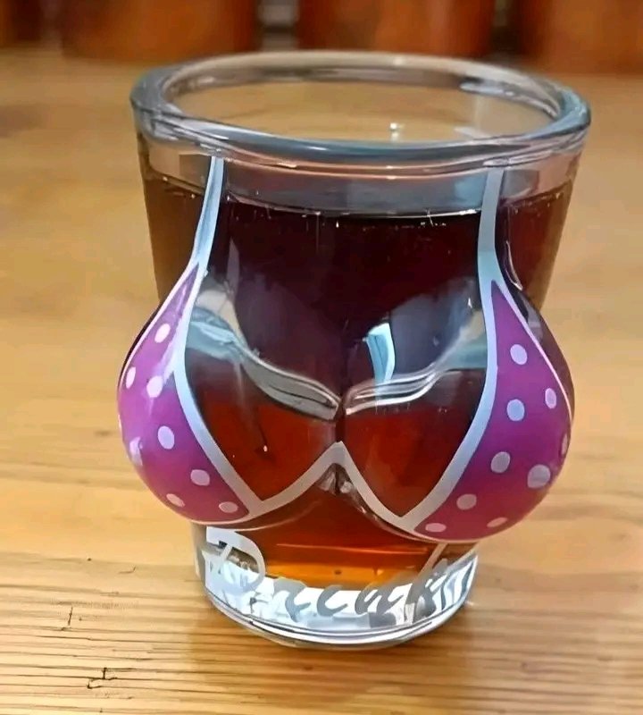 كوباية الشاي في الساحل 😅