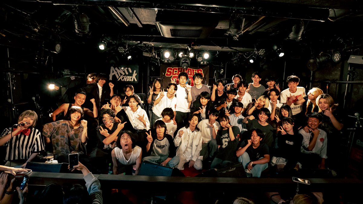 schoolsout_jp's tweet image. 【School's Out 2025】
🌃新宿予選🌃
見事優勝し決勝進出を決めたのは、、!
👑異常出口👑
今日も最初から最後まで超盛り上がり!
みんな素晴らしいライブでした!!
#スクールズアウト
#schoolsout