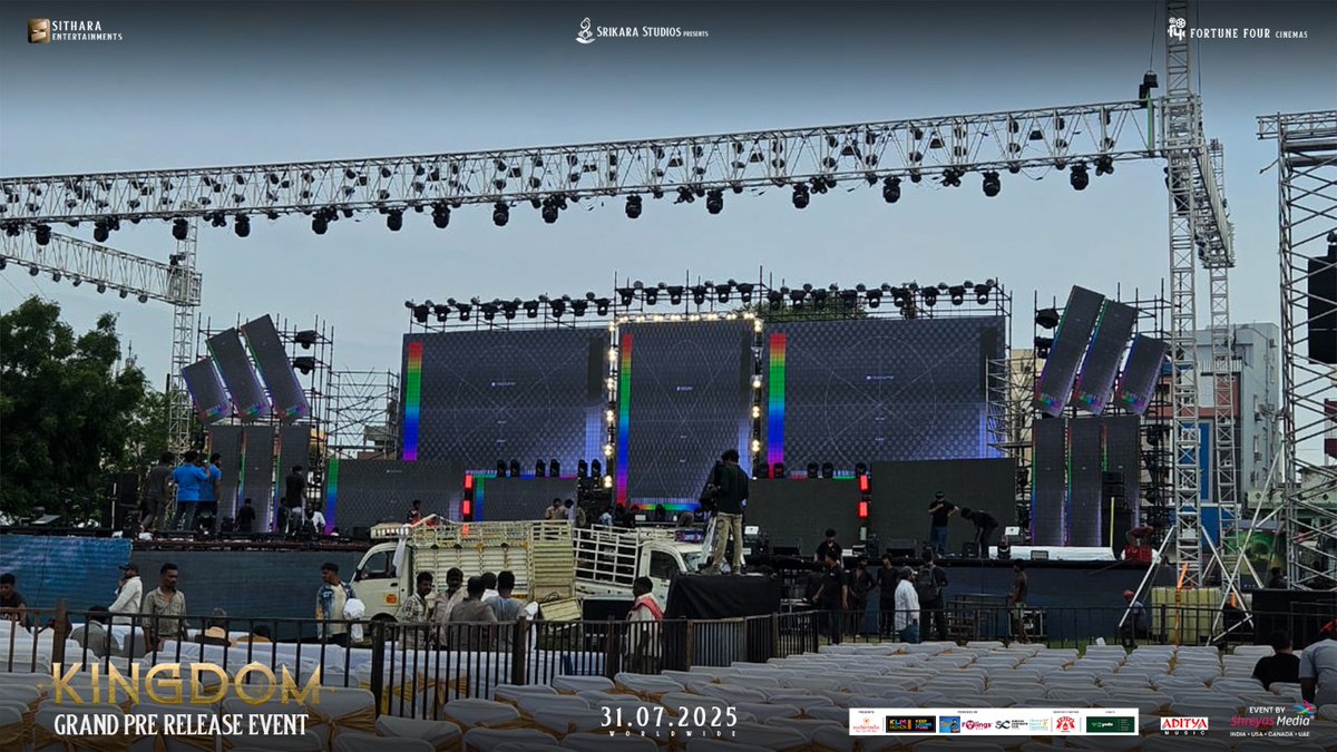 BelieverHemanth's tweet image. The battlefield is getting ready for the Grand #KINGDOM Pre Release Event! 💥

📍 Police Grounds, Yousufguda, HYD

Stay tuned to ▶️ youtube.com/live/qhO_STVRR…

Join Us For Exclusive Updates 🔗 chat.whatsapp.com/CKQq2ZwQauyB6L…

#KingdomPreReleaseEvent #KingdomOnJuly31st