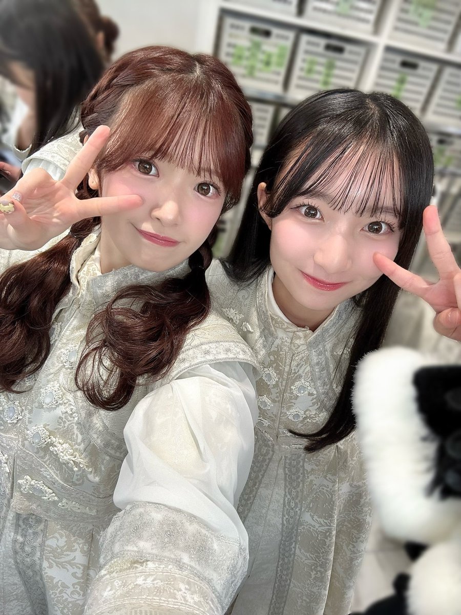 muto_orin's tweet image. #ここからだ公演
ありがとうございました🪄　

今週は劇場いっぱい立たせていただきます！
来られる方々よろしくお願いします！⸜♡⸝‍
配信でもぜひみてねっ😚

そんな本日は三つ編みちゃんでした〜🐕🌼