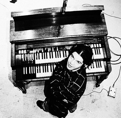 JlQRJcKGCnbZSW3's tweet image. Felt - Andy Kershaw Session 27th August 1986 youtu.be/SBveLMJBkUg?si… @YouTubeより
マーティンダフィという才能
彼の鍵盤が大好き