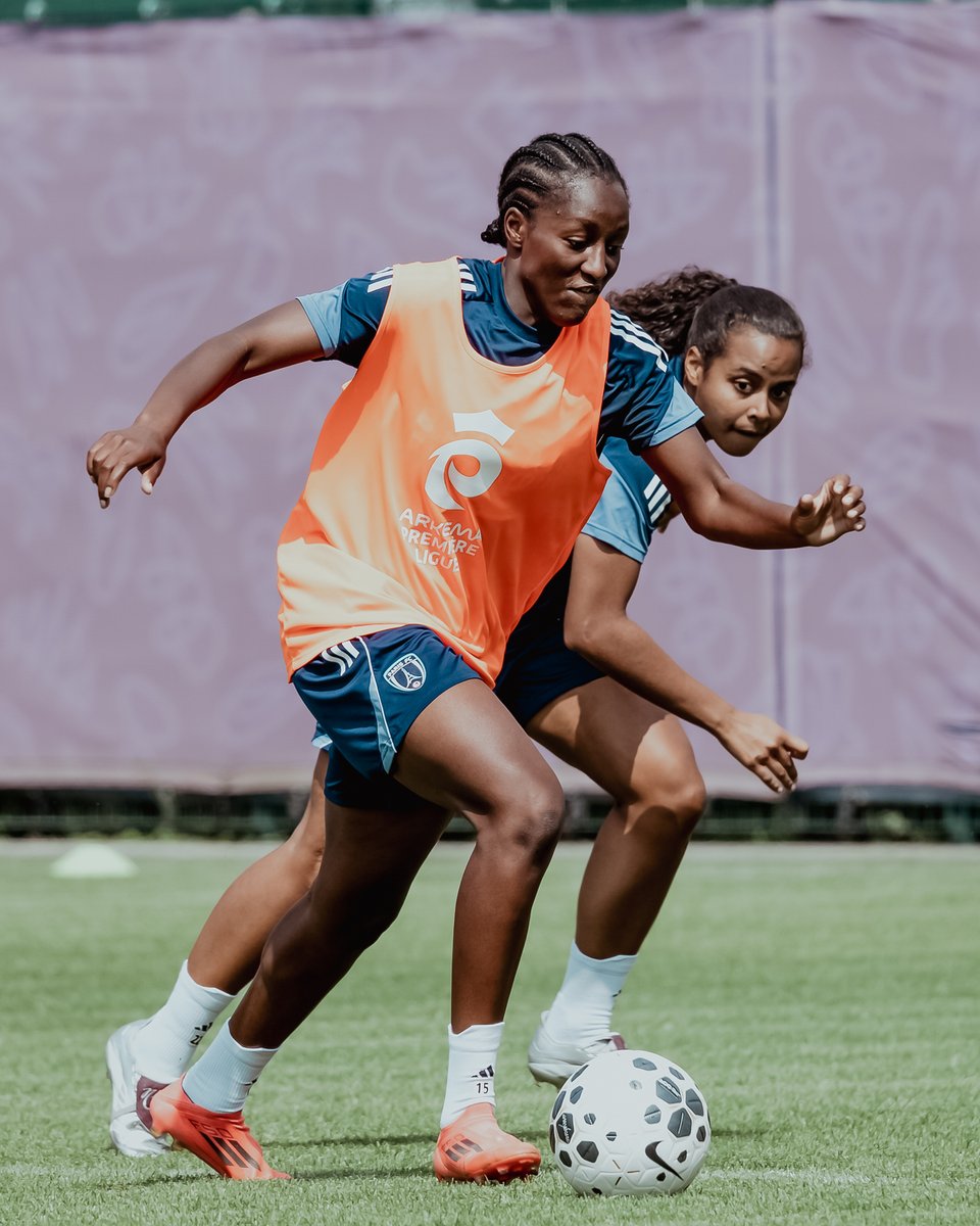 PFC_feminines's tweet image. Place au jeu 😁

🔵⚪️ #CertifiéParis #ParisFC