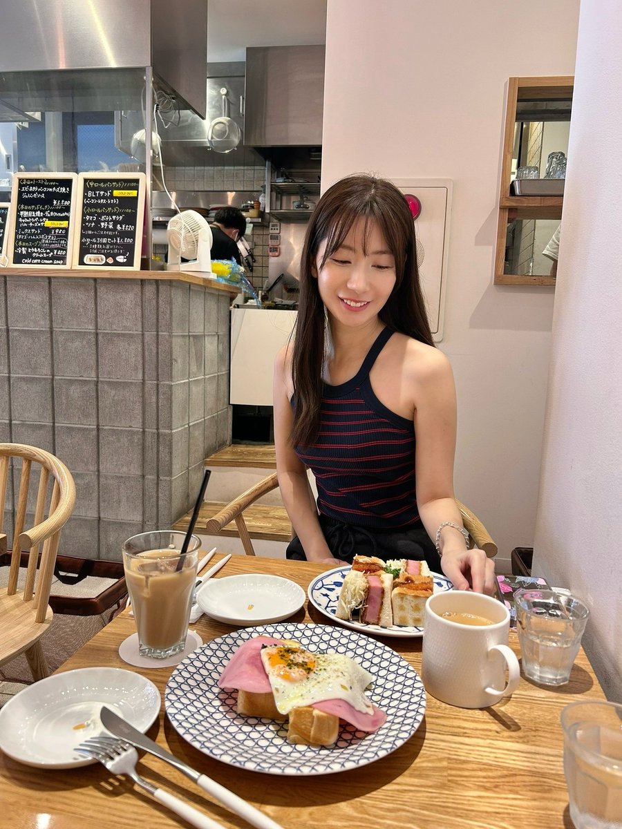 中川杏奈 tweet media