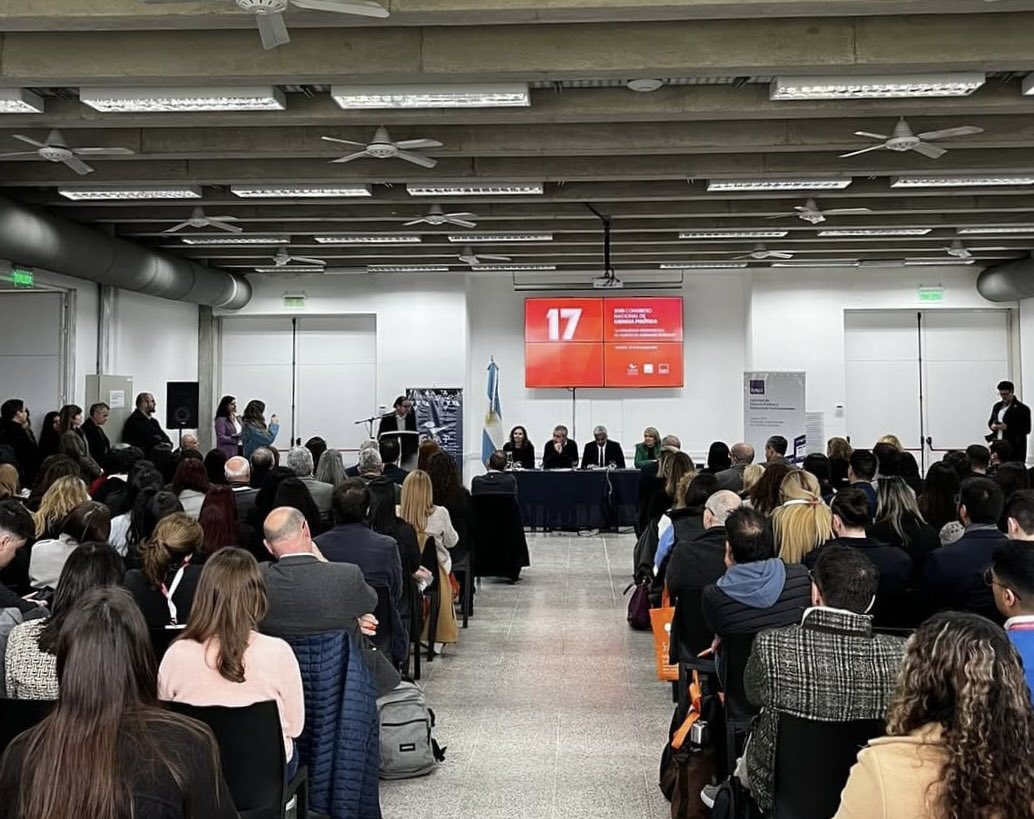 Institutoideas_'s tweet photo. Instituto Ideas estuvo presente en el XVII Congreso Nacional de Ciencia Política de la SAAP.

Agradecemos a Vicente Revello y Franco Russell que llevaron nuestra perspectiva joven.

#CongresoSAAP #CienciaPolítica #InstitutoIdeas #Democracia #Juventud https://t.co/j97Z9MvZ2k