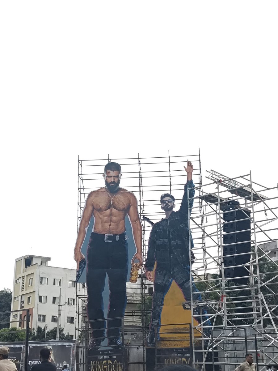 Revanth__7's tweet image. #VijayDeverakonda ❤️‍🔥❤️‍🔥
#KingdomPreReleaseEvent @TheDeverakonda