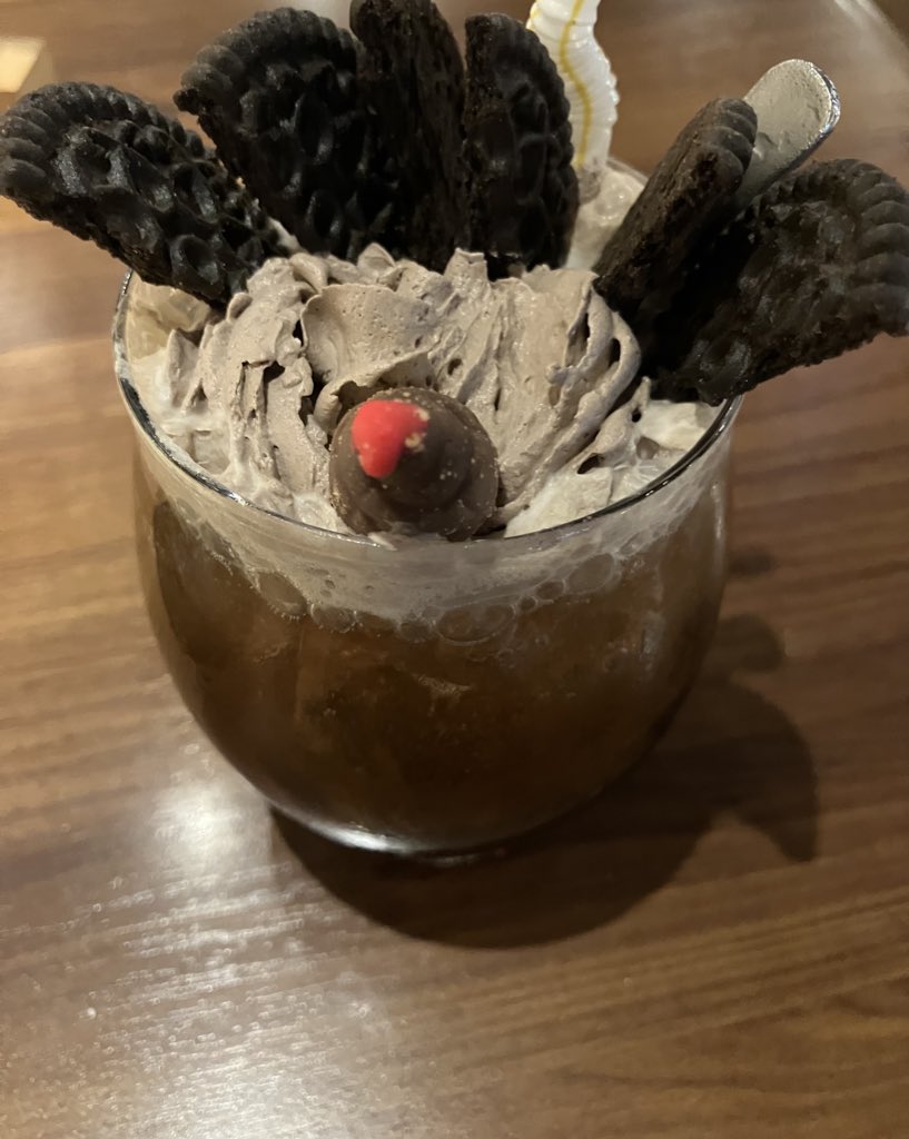 tanu_emon's tweet image. ウルサマの半券もあるので #怪獣酒場 で〆てきました。ガヴァドンのおでん、食いたかったんだよねー