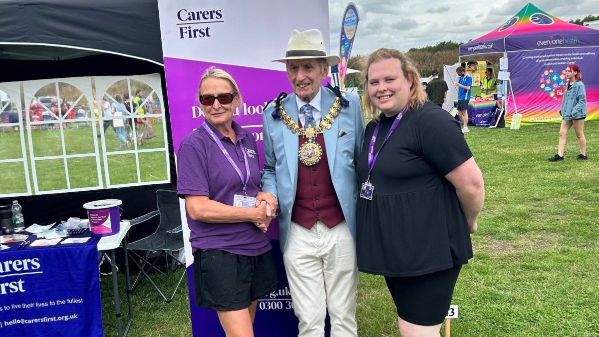 Carers_first's tweet image. We had an incredible time at the Feel Good Festival in Southend this weekend! It was a fantastic opportunity to connect with thousands of community members, share what we do, and even have a special chat with the Mayor. The team spent some time connecting and networking with…
