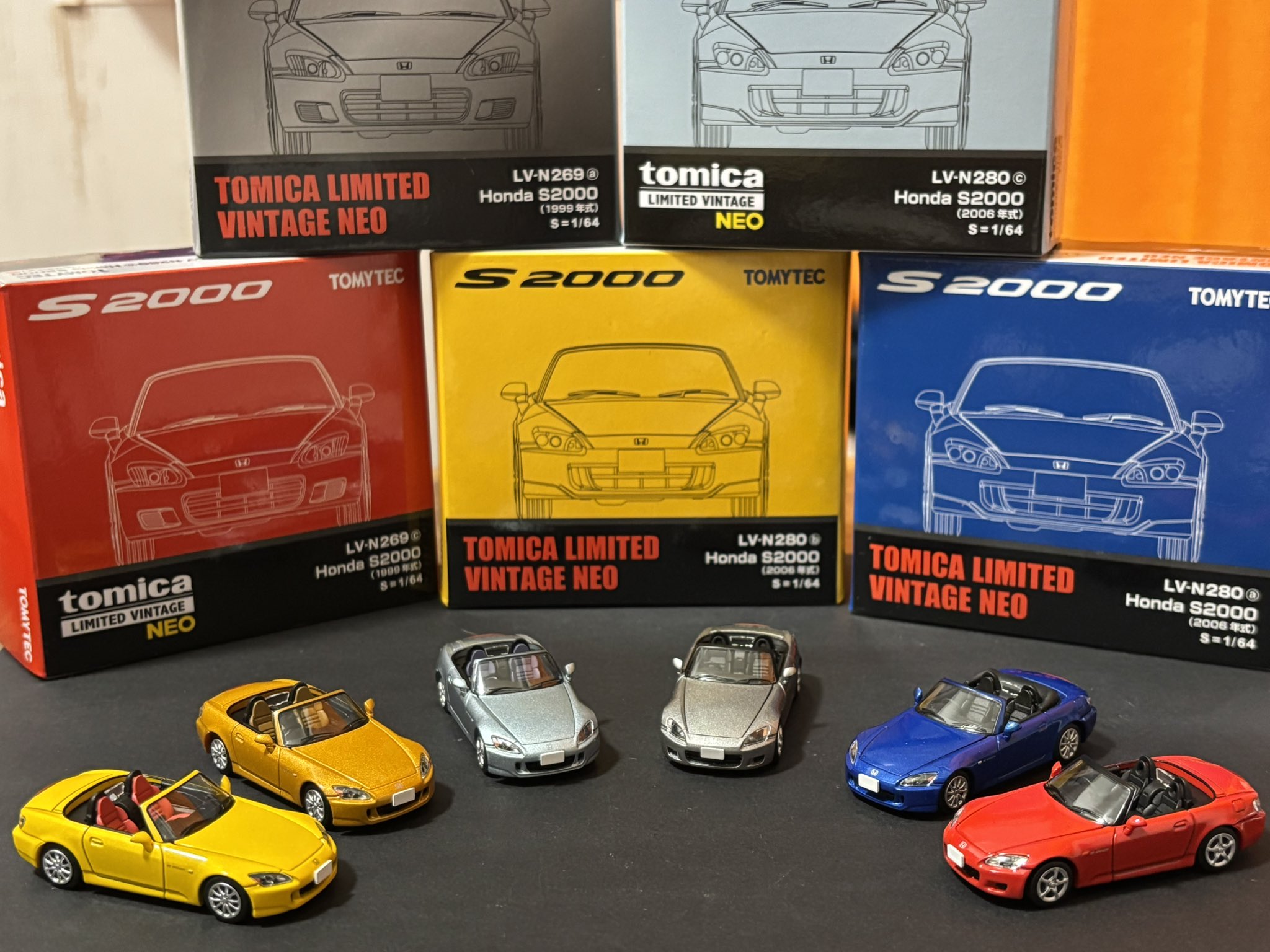 ミニカーいろいろ！気になるものあれば質問ください！ あいうた on X: 