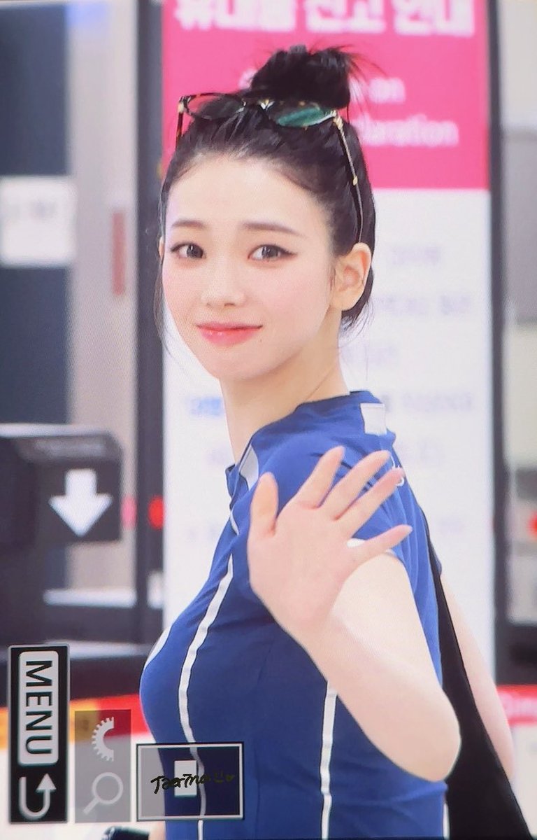 taerina09's tweet image. 250728 김포공항 
#카리나 #에스파 #aespa #Karina