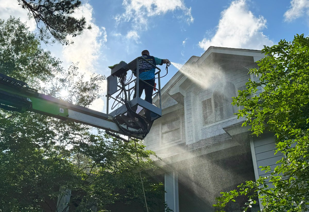 Elevated home near the bayou or river? 🏠

Not a problem for the H2O Crew! 🌊

We have the tools and techniques to get the job done.

If you're on the MS Gulf Coast, give us a call! 📞