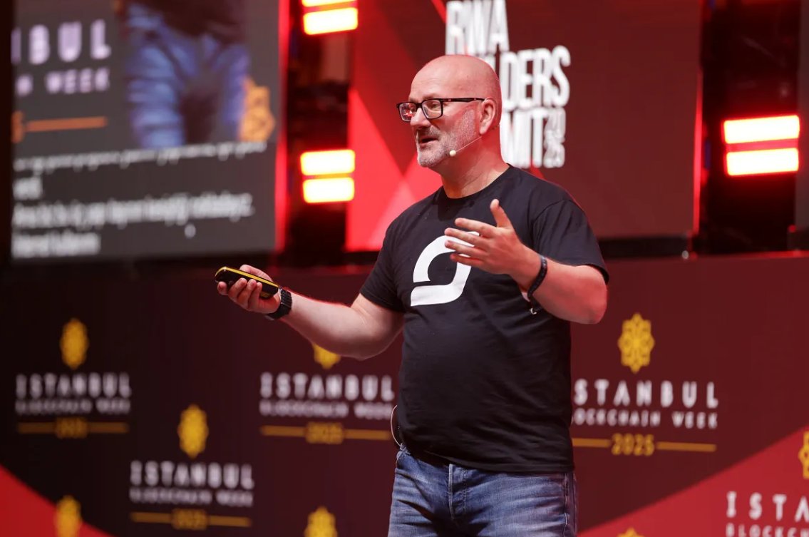IstanbulBlockWk's tweet image. “We’re on the verge of a revolution, and AI agents might be your future investors.”

Christoph Kampitsch (@dakampe) of @scytaledigital shares a bold vision at the intersection of AI and blockchain, and why real-world utility, compute power, and decentralization will define the…