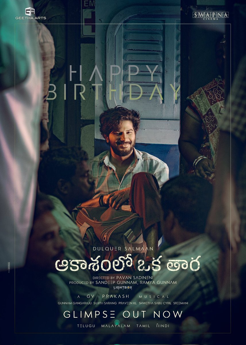 Aneesh_98's tweet image. #AakasamLoOkaTara First look !❤️
A @gvprakash Musical !🎶
Directed by @pavansadineni !🎬
#DulquerSalmaan @dulQuer