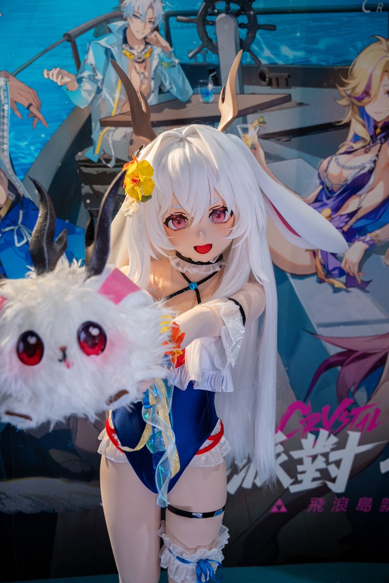 Cyberloafing_S's tweet image. 来点兔兔美照~

#晶核  
#kigurumi 
#摸鱼工坊