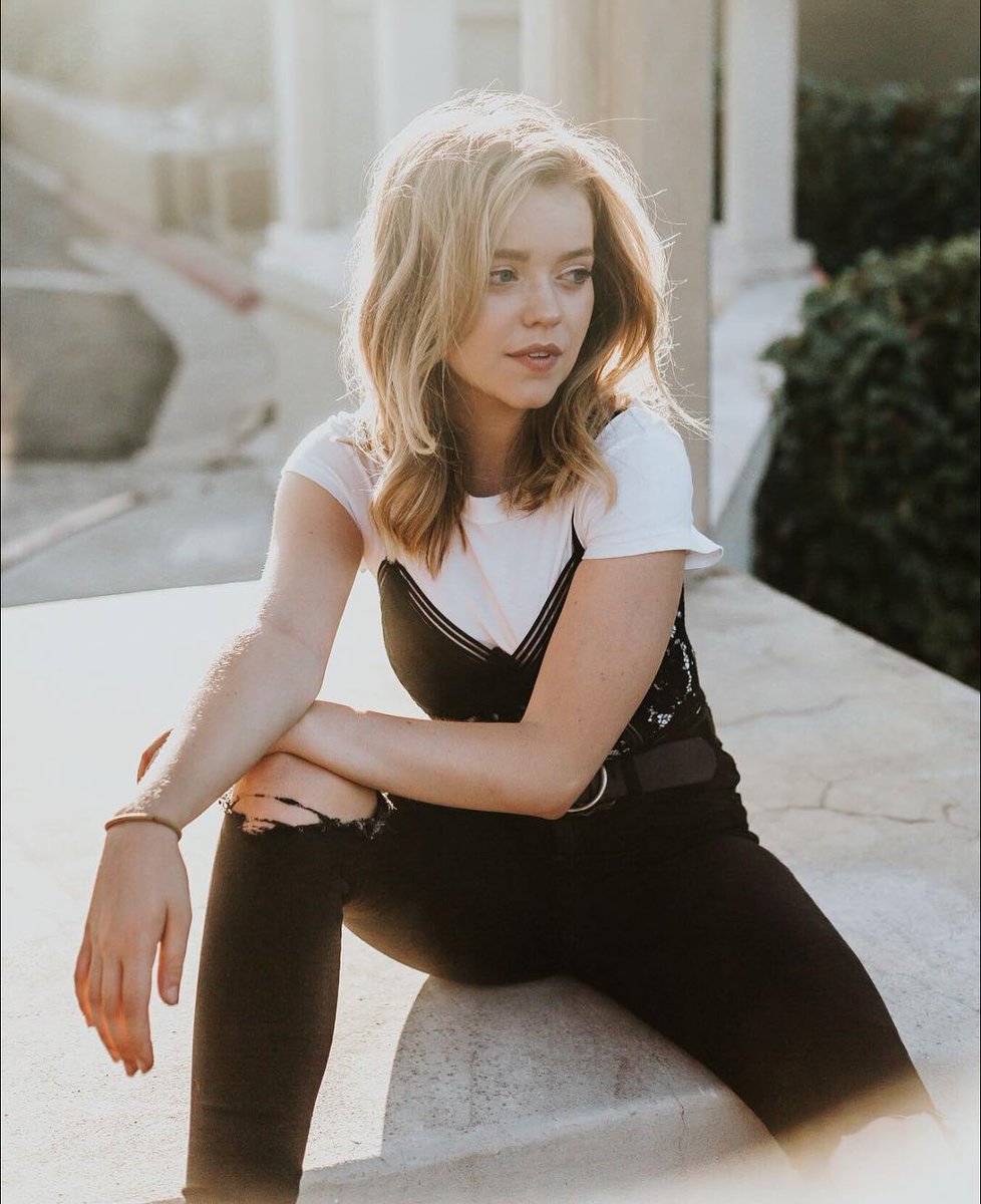 PureInnocence's tweet image. || New FC

: Jade Pettyjohn :