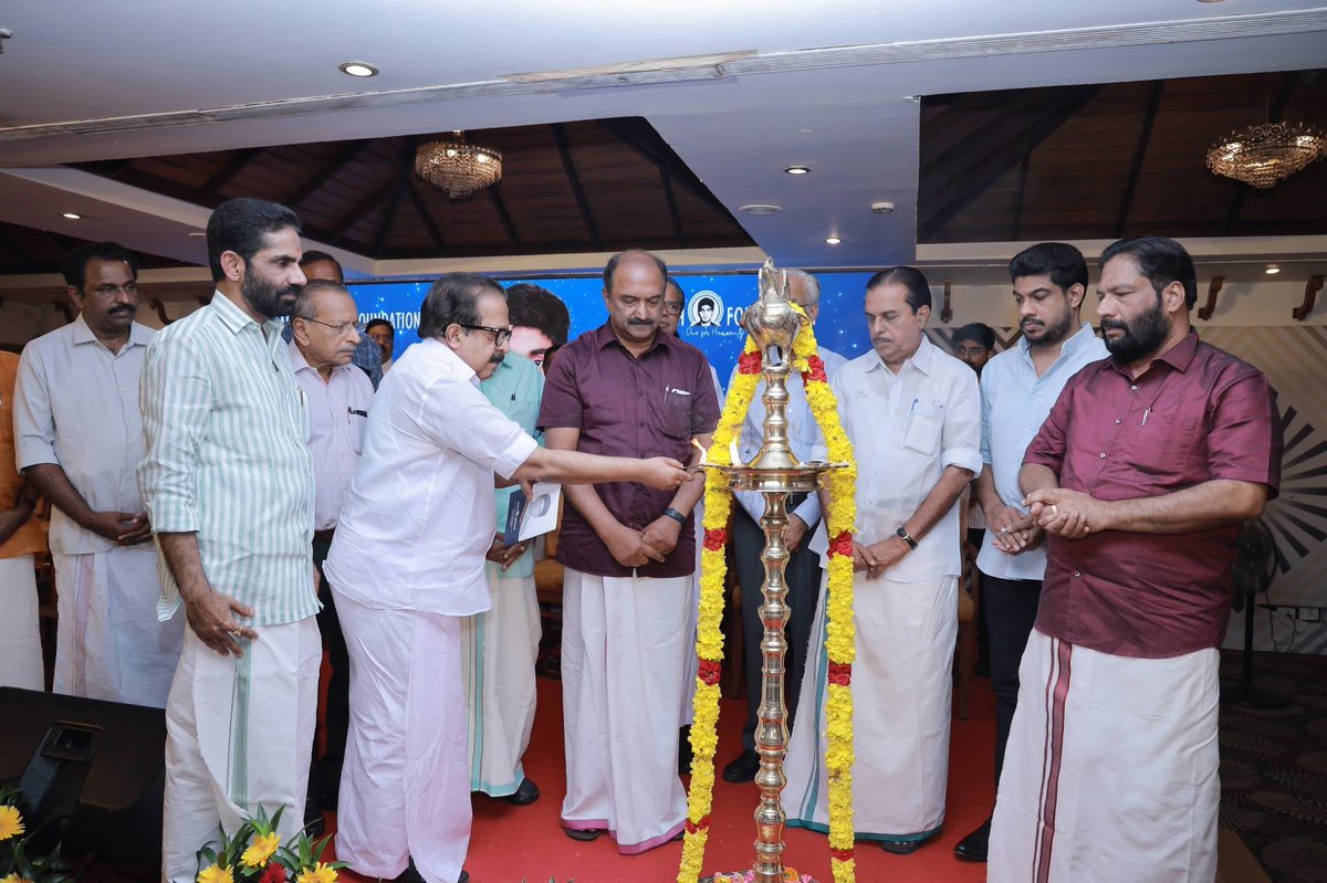 chennithala's tweet image. Inaugurated the “MANAS” programme and unveiled the Logo organised by the “Abhijith Foundation” in collaboration with NIMS Medicity. 

The programme aims to do free counselling, group counselling for youngsters under the influence of drugs and anti social activities. 

Finance…