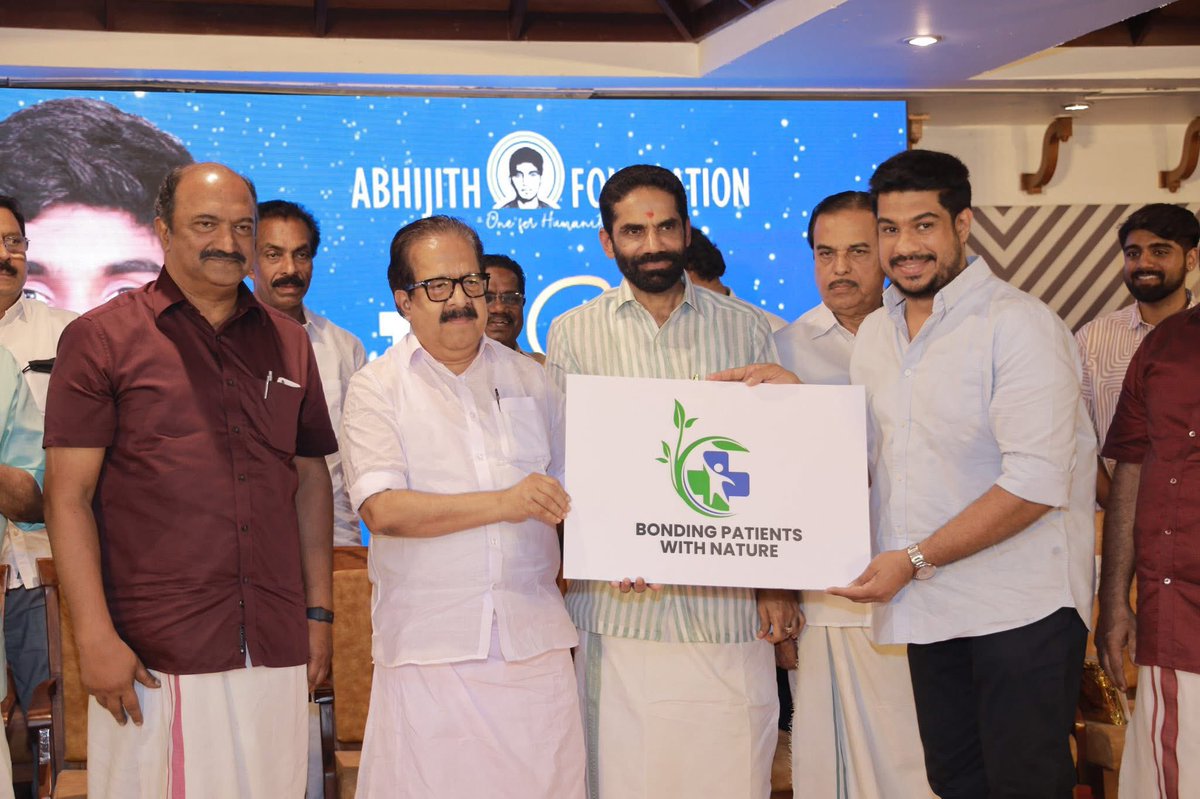 chennithala's tweet image. Inaugurated the “MANAS” programme and unveiled the Logo organised by the “Abhijith Foundation” in collaboration with NIMS Medicity. 

The programme aims to do free counselling, group counselling for youngsters under the influence of drugs and anti social activities. 

Finance…