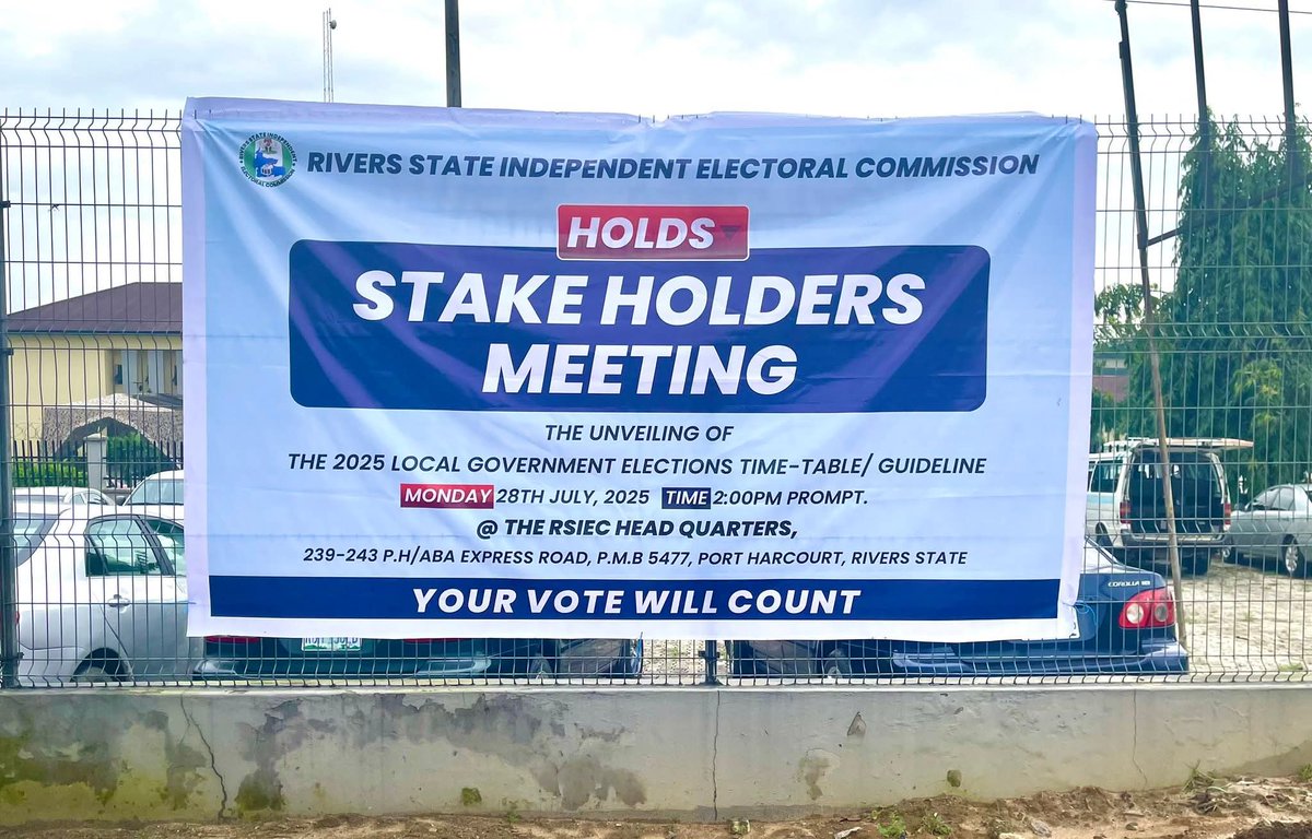 Big_Sinudo's tweet image. The Rivers State Independent Electoral Commission, headed by a Calabar and Akwa Ibom man, is about to start its meeting with Rivers people.
Strange things in a state of emergency.
One day this will happen to Lagos.