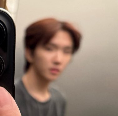 1eehanI's tweet image. 뒤에 진심 똥개있음