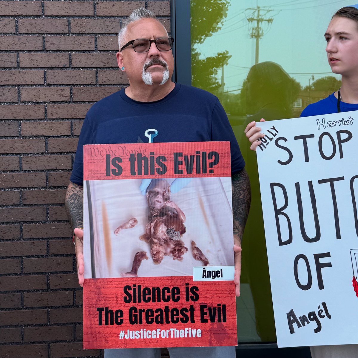 Expose the abortion holocaust.