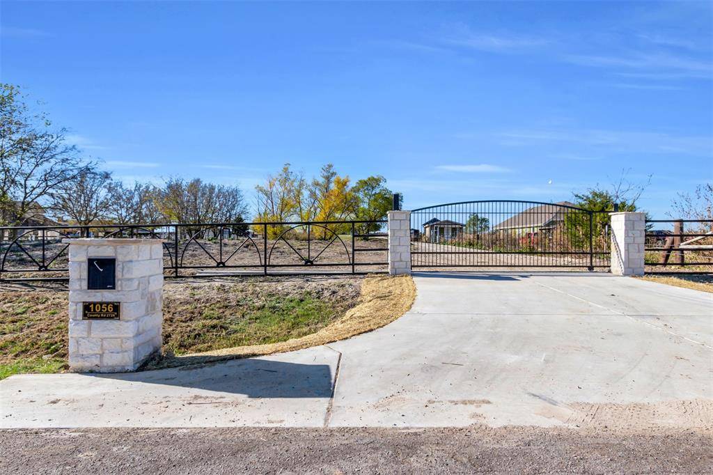 DaisyGreek's tweet image. New Listing Price: $499,500 
1056 County Road 2726, Caddo Mills, TX 75135 is a fantastic property with 3 bedrooms and 2.0 bathrooms.
See more here: daisygreek.ondemanddfw.com/d8rcdp5x