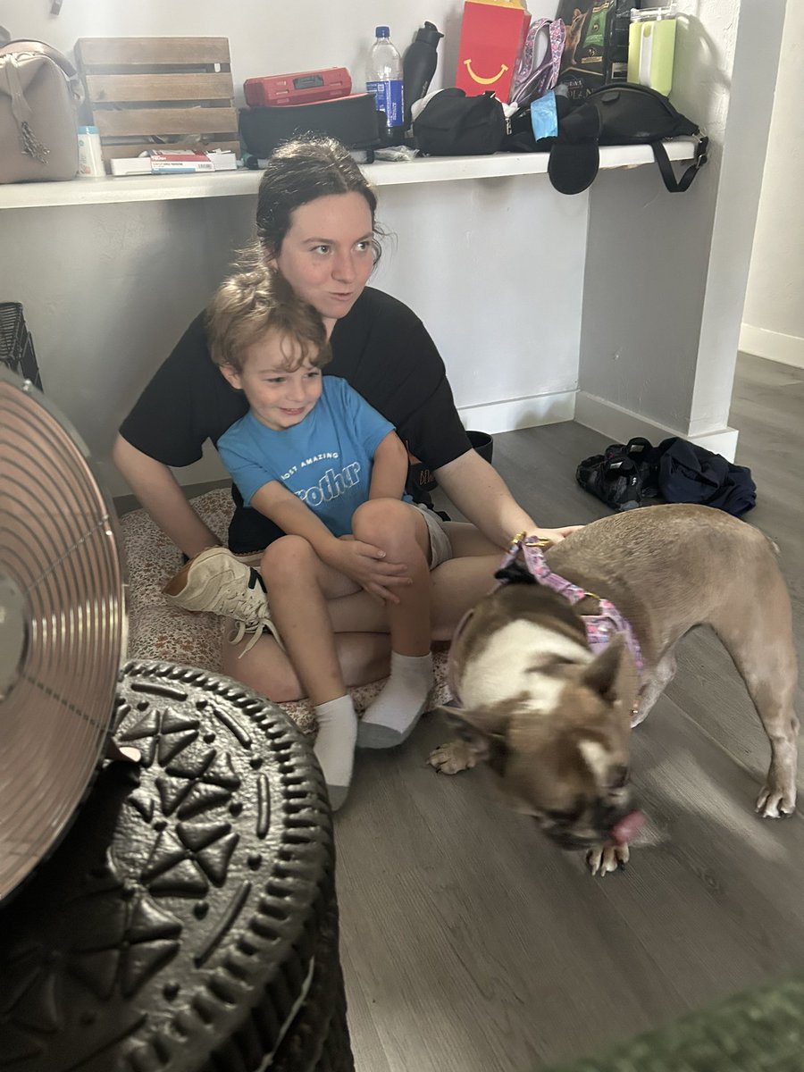 tejames71's tweet photo. 🥹got our baby all settled in.  Big help from bubba!!what a wonderful day!! Now it’s almost time to leave her🥺😭but I KNOW GODS got her. And she has HIM  and I trust Him to protect her. 
Chomp chomp 🐊

🥰Not nothing or no one could have kept me from this trip 🥰 @BrianRDJames https://t.co/8gIJE6ABkQ