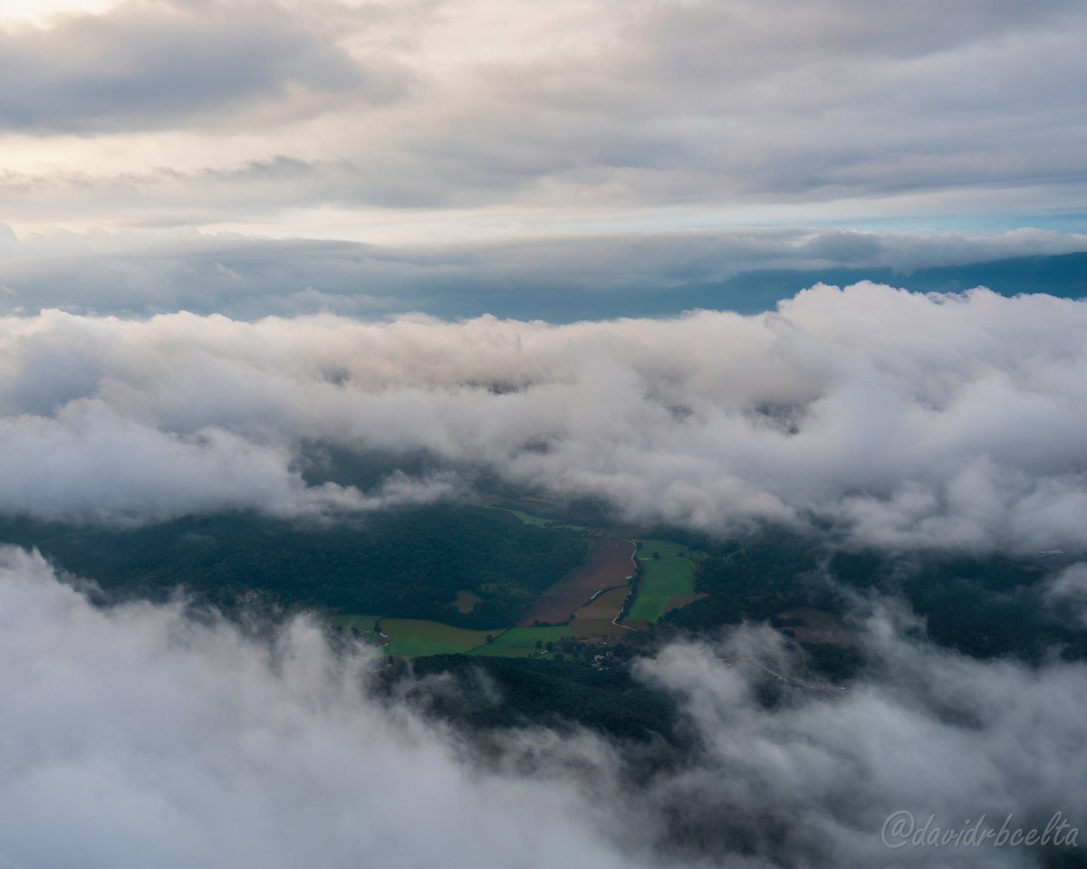 davidrbcelta's tweet image. Sobre el silenci verd de la Garrotxa
#davidrbcelta #landscape #freedom